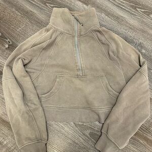 Lululemon cropped quarter zip